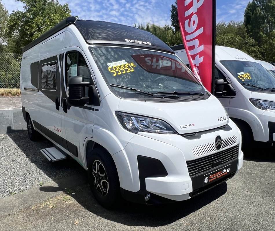 camping car SUNLIGHT CLIFF 600X ADVENTURE 2026